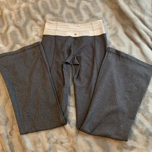 Lululemon Groove flare pants
